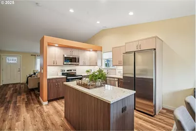 2113 NE 77th Ave, Vancouver, WA 98664 - Photo 14