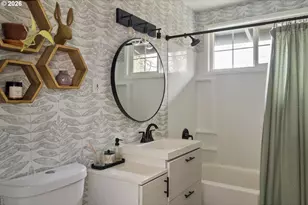 2330 NE 121st Ave, Portland, OR 97220 - Photo 24