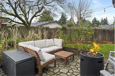 2330 NE 121st Ave, Portland, OR 97220 - Photo 38