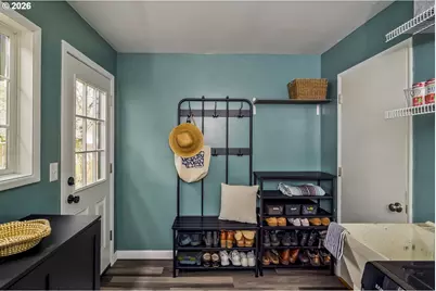 2330 NE 121st Ave, Portland, OR 97220 - Photo 34
