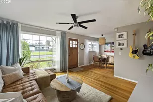 2330 NE 121st Ave, Portland, OR 97220 - Photo 8