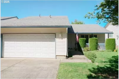 2122 NE 79th Ave, Vancouver, WA 98664 - Photo 1