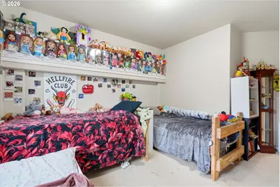 540 NW 28th St, Redmond, OR 97756 - Photo 14