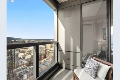 550 SW 10th Ave #2602, Portland, OR 97205 - Photo 14