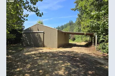 8377 SE Regner Rd, Gresham, OR 97080 - Photo 2