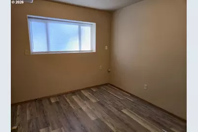 8377 SE Regner Rd, Gresham, OR 97080 - Photo 32