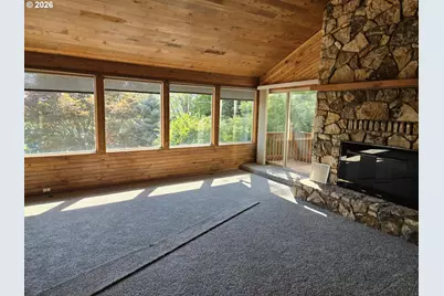 8377 SE Regner Rd, Gresham, OR 97080 - Photo 6
