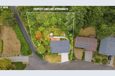 925 Oakway Dr, Coos Bay, OR 97420 - Photo 4