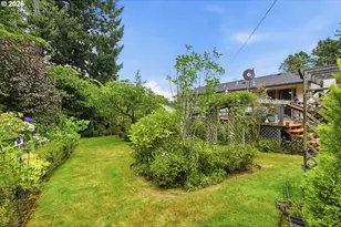 925 Oakway Dr, Coos Bay, OR 97420 - Photo 42