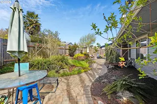 885 Fir Cone Dr NE, Keizer, OR 97303 - Photo 40