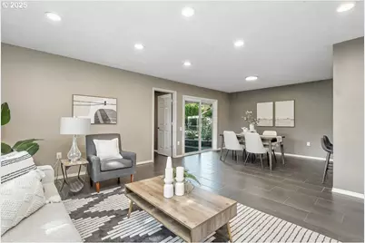 16175 SW Royalty Pkwy, King City, OR 97224 - Photo 8