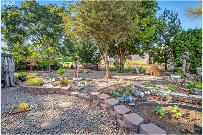 16175 SW Royalty Pkwy, King City, OR 97224 - Photo 24