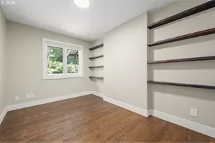 27 Marlboro Ln, Eugene, OR 97405 - Photo 24