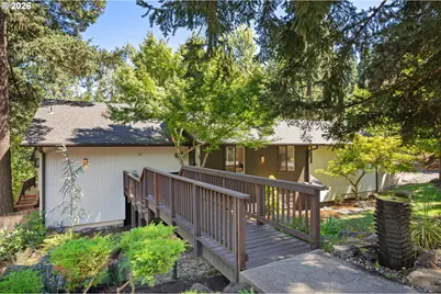 27 Marlboro Ln, Eugene, OR 97405 - Photo 2