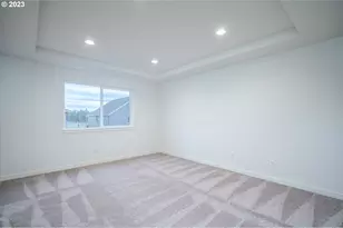 11682 SE Majestic Fls Ave, Happy Valley, OR 97086 - Photo 10