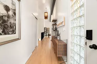 7323 SW 24th Ave, Portland, OR 97219 - Photo 2