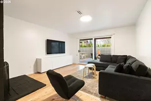 7323 SW 24th Ave, Portland, OR 97219 - Photo 36