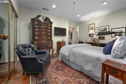 750 NW Westover Sq, Portland, OR 97210 - Photo 38