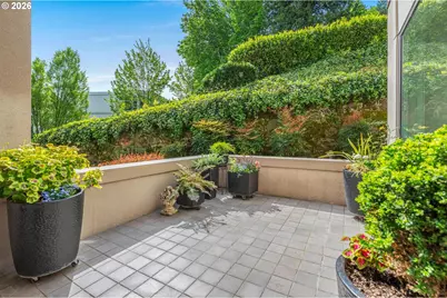 750 NW Westover Sq, Portland, OR 97210 - Photo 14