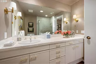 750 NW Westover Square, Portland, OR 97210 - Photo 42