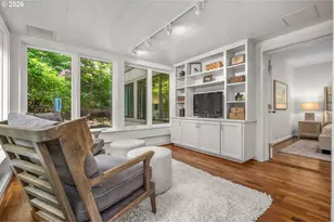750 NW Westover Square, Portland, OR 97210 - Photo 18