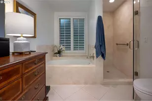 750 NW Westover Square, Portland, OR 97210 - Photo 34