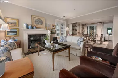 750 NW Westover Sq, Portland, OR 97210 - Photo 10