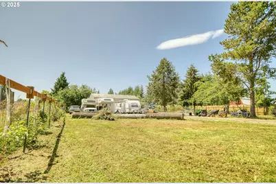 33812 Berg Rd, Warren, OR 97053 - Photo 16