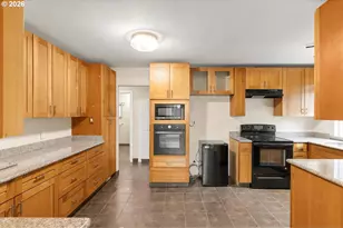 108 NW 56th Cir, Vancouver, WA 98663 - Photo 10