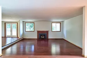 8868 SE Owen Dr, Clackamas, OR 97086 - Photo 4