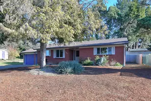 8868 SE Owen Dr, Clackamas, OR 97086 - Photo 2