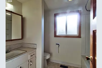 8868 SE Owen Dr, Happy Valley, OR 97086 - Photo 24