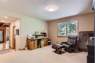 17171 SE 232nd Dr, Damascus, OR 97089 - Photo 12