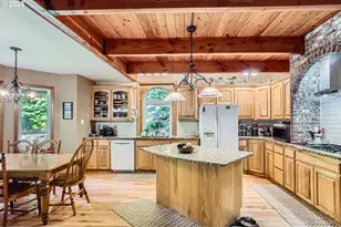 17171 SE 232nd Dr, Damascus, OR 97089 - Photo 10