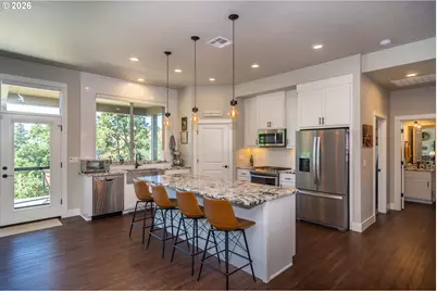 1232 Southridge Way, Roseburg, OR 97470 - Photo 6