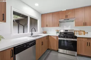 7185 SW Leslie St, Portland, OR 97223 - Photo 8