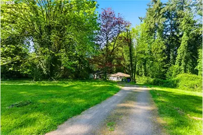 12645 S Terwilliger Blvd, Portland, OR 97219 - Photo 8