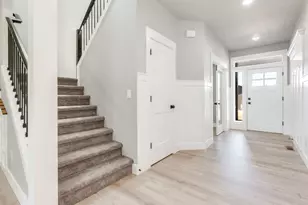 2205 NW 69th St, Vancouver, WA 98660 - Photo 6