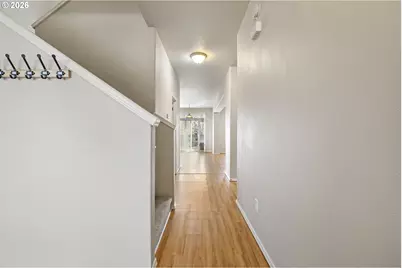 1159 Throne Dr, Eugene, OR 97402 - Photo 8