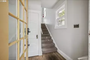 2204 NE 7th Ave, Portland, OR 97212 - Photo 16