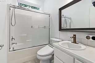 128 Flagstone Dr, Silver Lake, WA 98645 - Photo 24