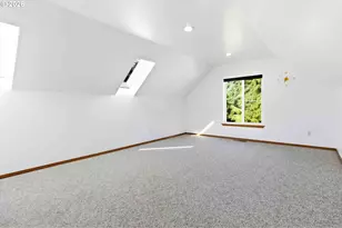 128 Flagstone Dr, Silver Lake, WA 98645 - Photo 32