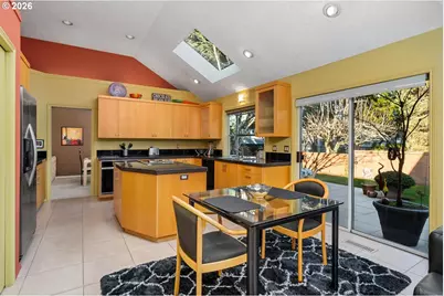 16035 NW Elizabeth Ct, Beaverton, OR 97006 - Photo 12