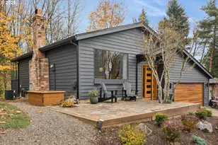 3 Mountain Cir, Lake Oswego, OR 97035 - Photo 2