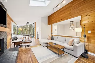 3 Mountain Cir, Lake Oswego, OR 97035 - Photo 10