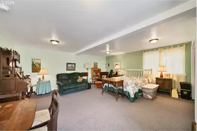 200 SE Crestview Ln, Madras, OR 97741 - Photo 30