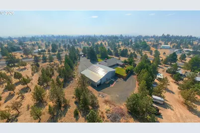 200 SE Crestview Ln, Madras, OR 97741 - Photo 36