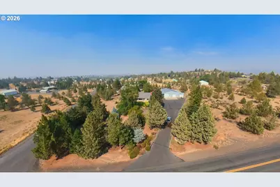 200 SE Crestview Ln, Madras, OR 97741 - Photo 38