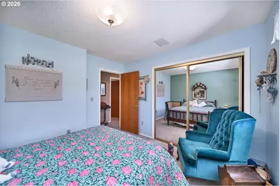 200 SE Crestview Ln, Madras, OR 97741 - Photo 20