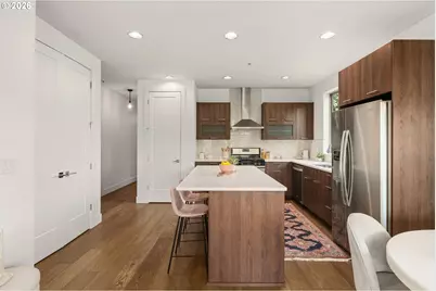 325 N Emerson St #D, Portland, OR 97217 - Photo 10